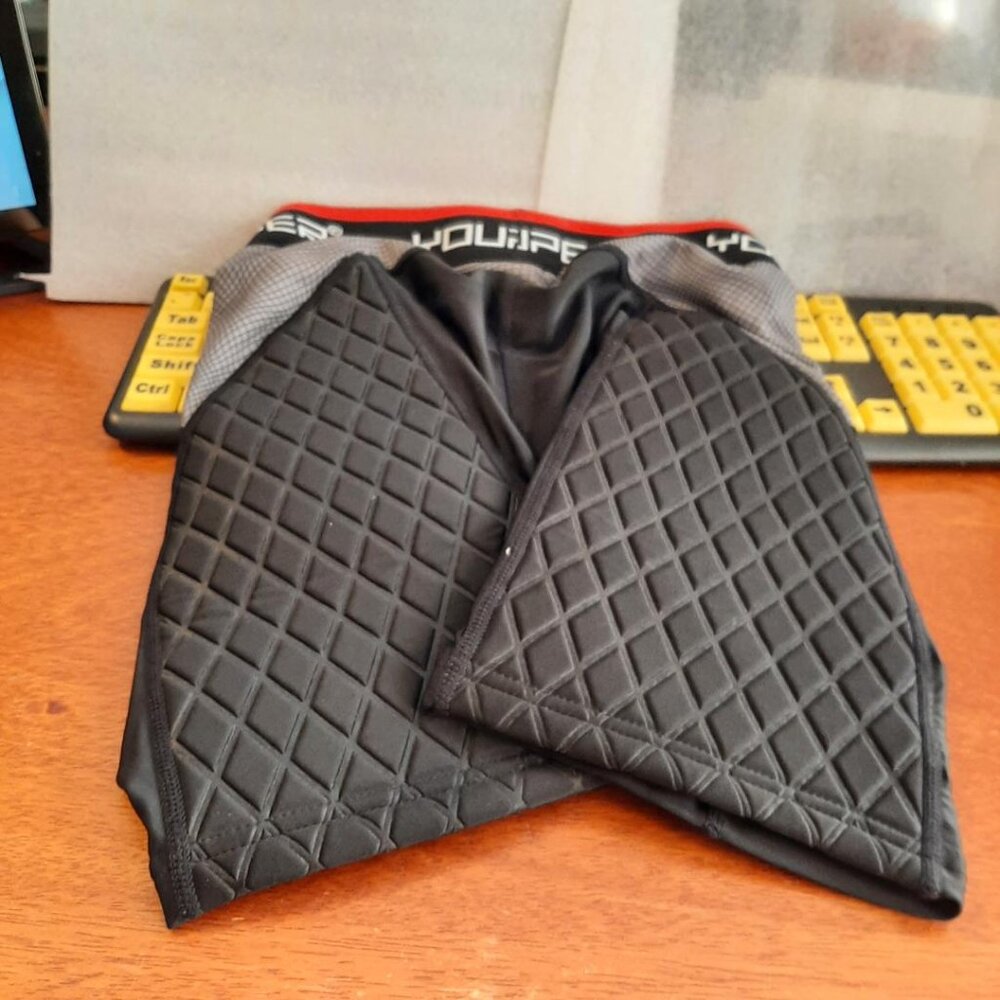 NEW !  Youper Padded Shorts Baseball & Softball Black Size Y-L